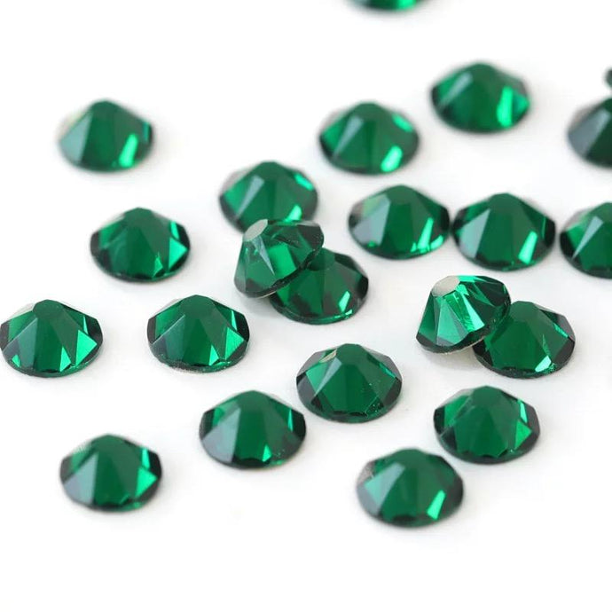 Emerald Rhinestones - Flawless Crystals